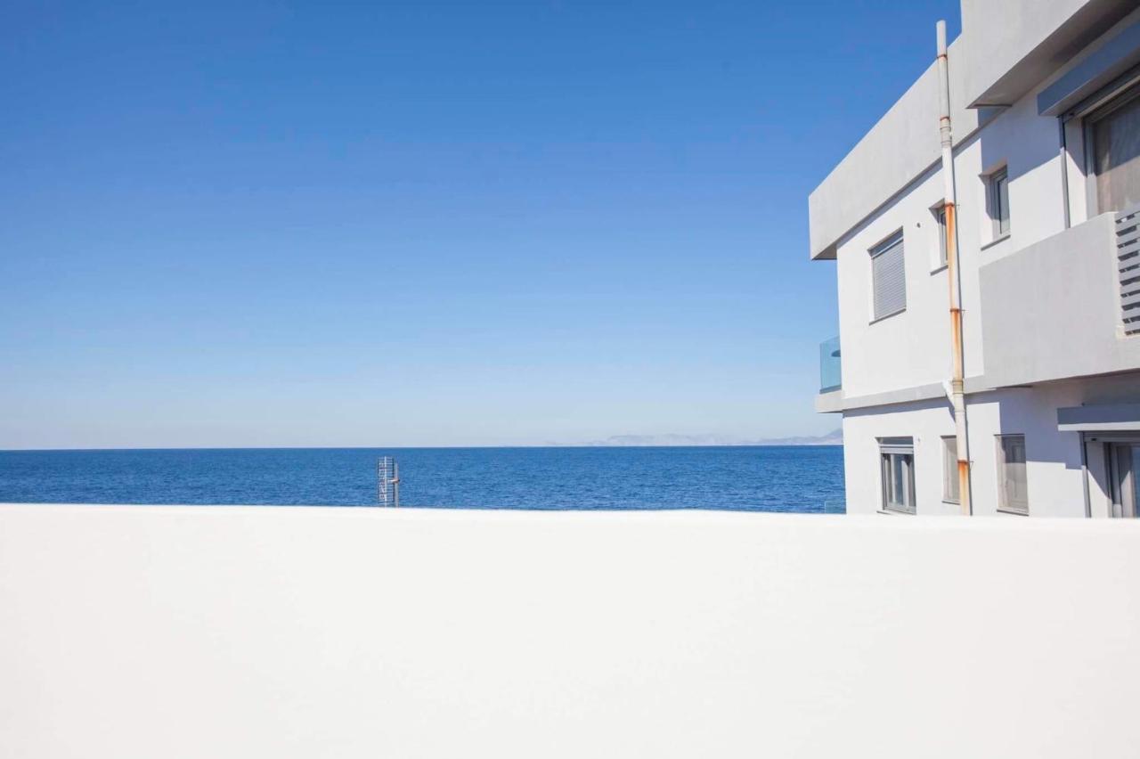 Solsidan Rooms Rhodes City Esterno foto